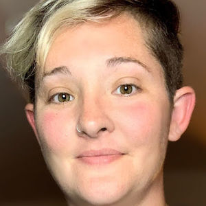 Meet your Posher, Cassey